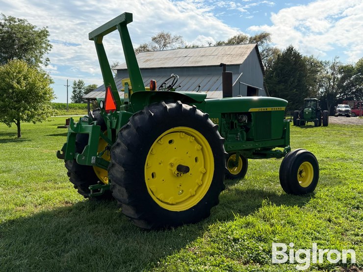 1972-john-deere-4020-2wd-tractor-image-5