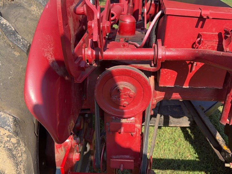 1948-farmall-cub-image-23