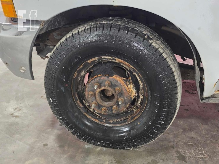 2000-ford-f350-sd-xl-image-16