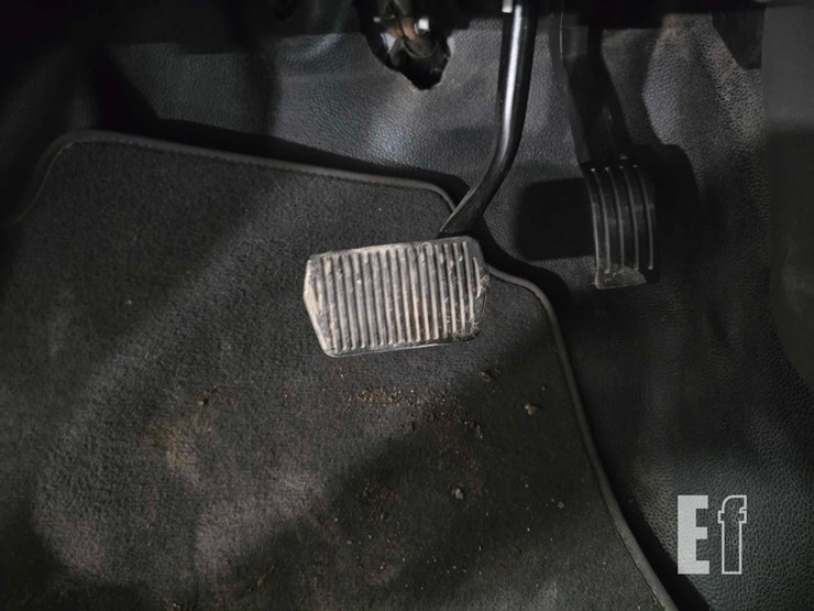 2022-ford-transit-connect-image-11