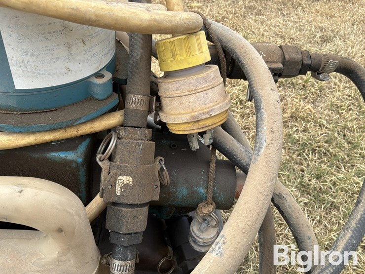 neptune-center-pivot-irrigation-chemical-fertilizer-pumps-image-15