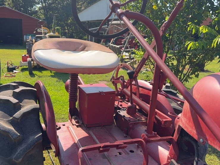 1948-farmall-cub-image-18