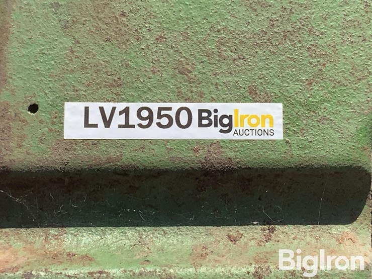 john-deere-100#-tractor-suitcase-weights-image-15