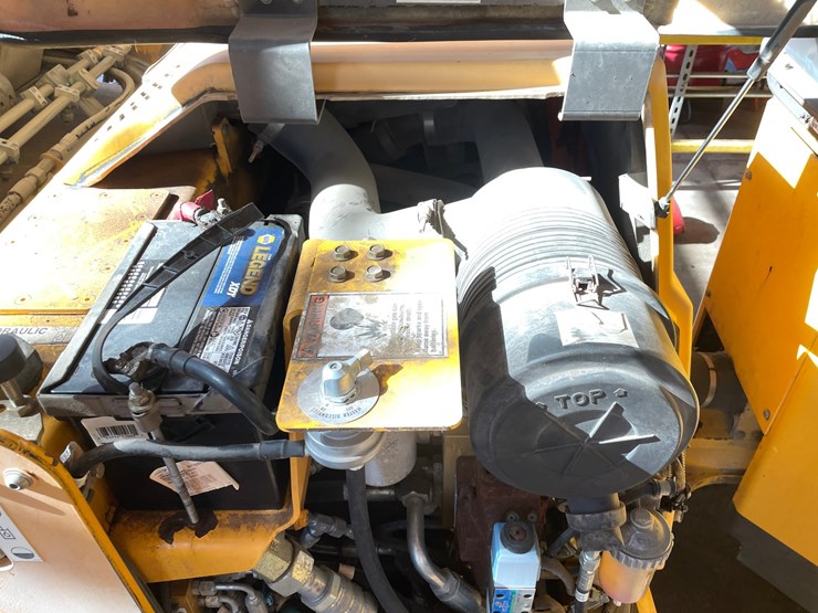 #1537-•-2010-volvo-dd70-vibratory-compactor-image-22