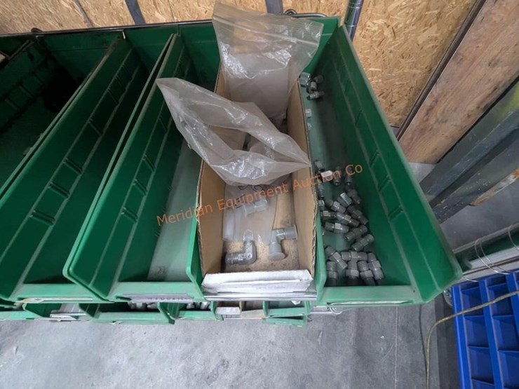 wire-rack-w/-assorted-shop-supplies-image-18