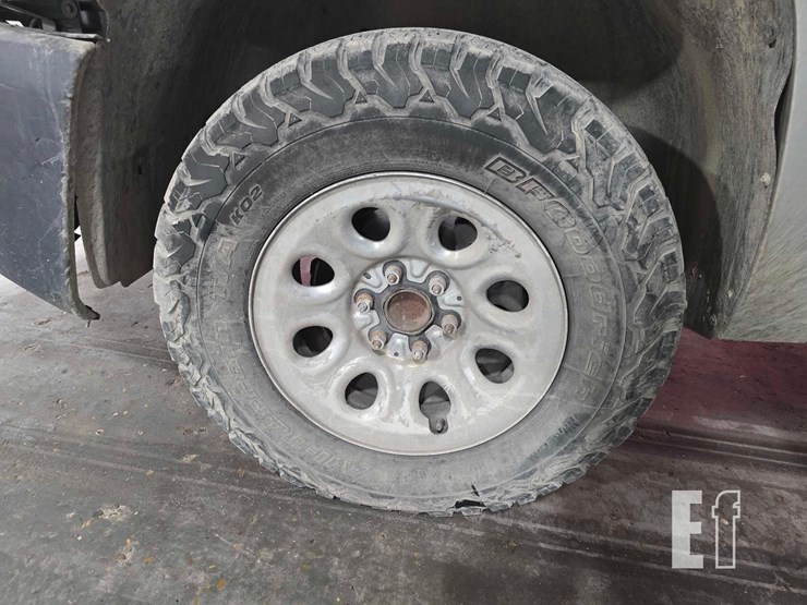 2013-chevrolet-silverado-1500-image-15