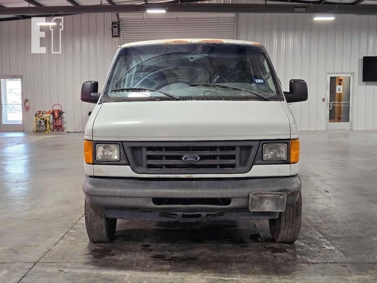 2007-ford-e250-image-7