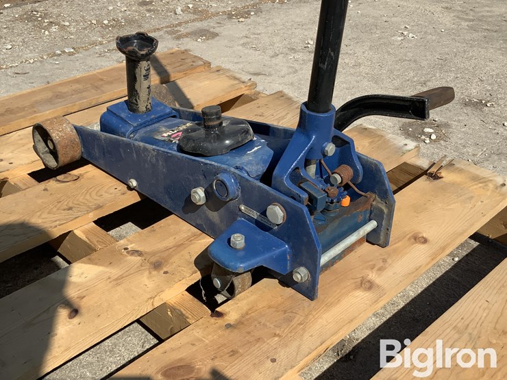 air-actuated-bottle-&-manual-hydraulic-floor-jacks-image-19