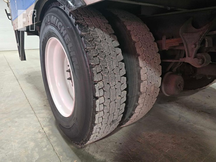 2013-international-durastar-4300-image-20