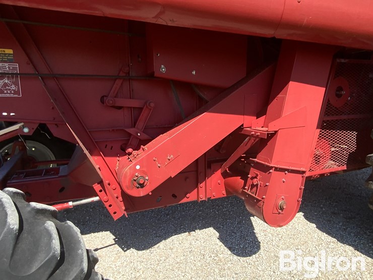 1992-case-ih-1640-2wd-combine-image-20