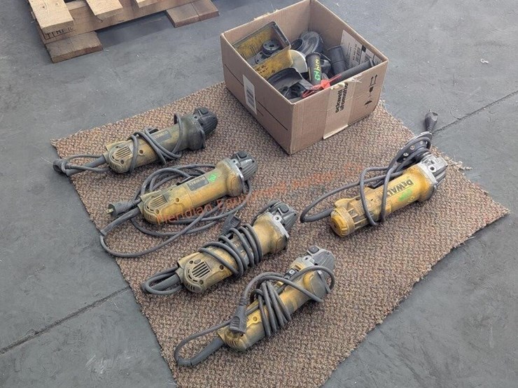 assorted-dewalt-angle-grinders-image-2
