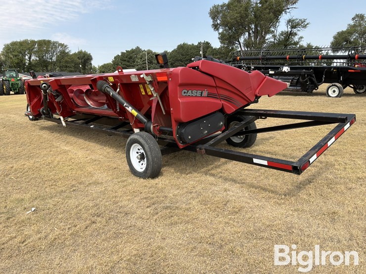 2023-case-ih-4408-8r30"-corn-head-w/header-trailer-image-5