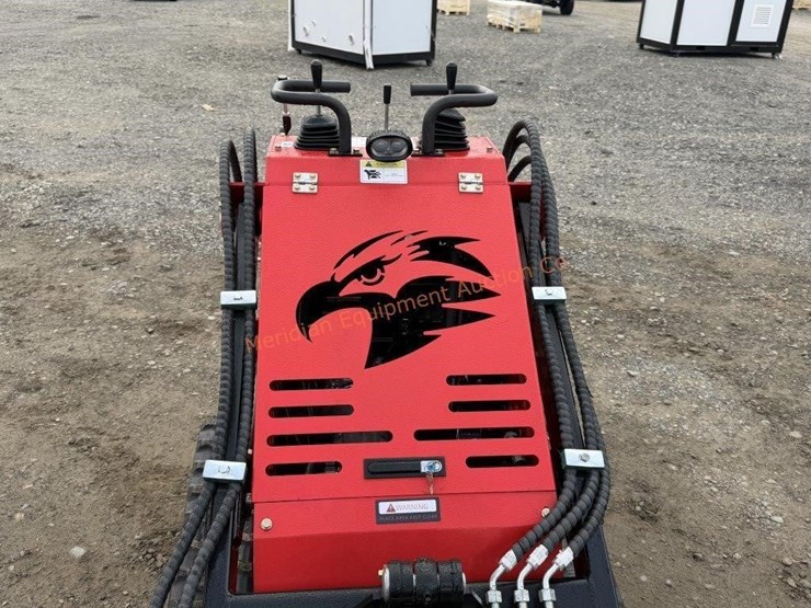 2026-sd-lanch-ssl60-mini-track-loader-image-10