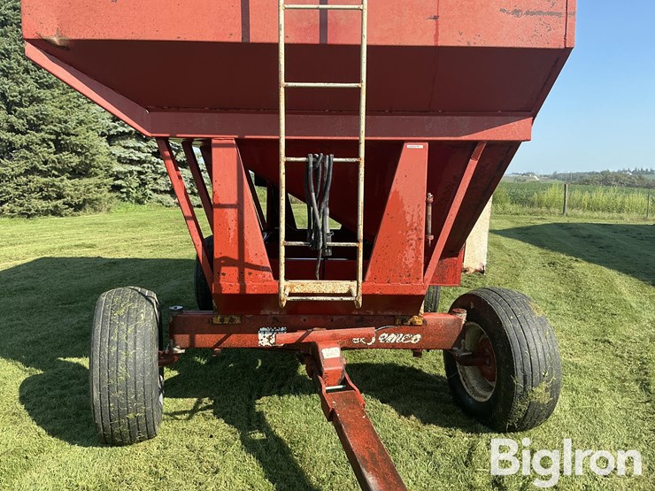 demco-gravity-wagon-image-11