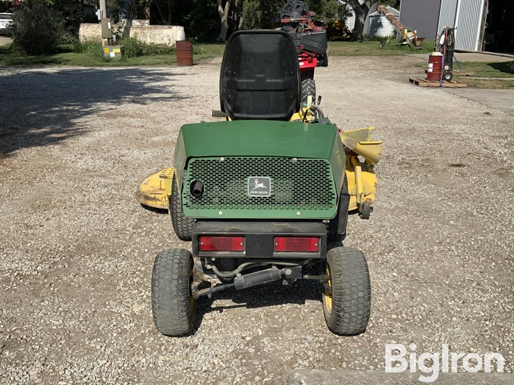 john-deere-f911-front-mount-72"-lawnmower-w/25-gal-sprayer-image-6