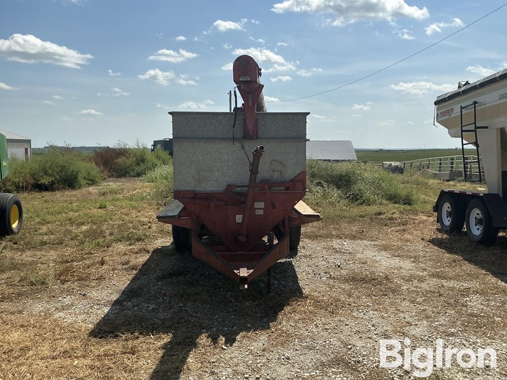 heider-151-feed-wagon-image-2