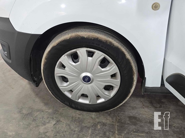 2022-ford-transit-connect-image-19