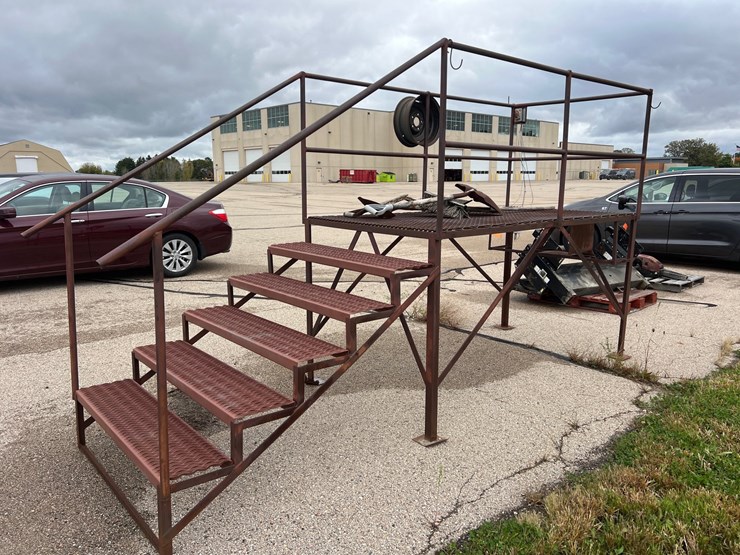 #2104-•-steel-elevated-work-platform-with-stairs-image-6