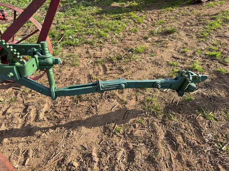 oliver-two-bottom-plow-image-23