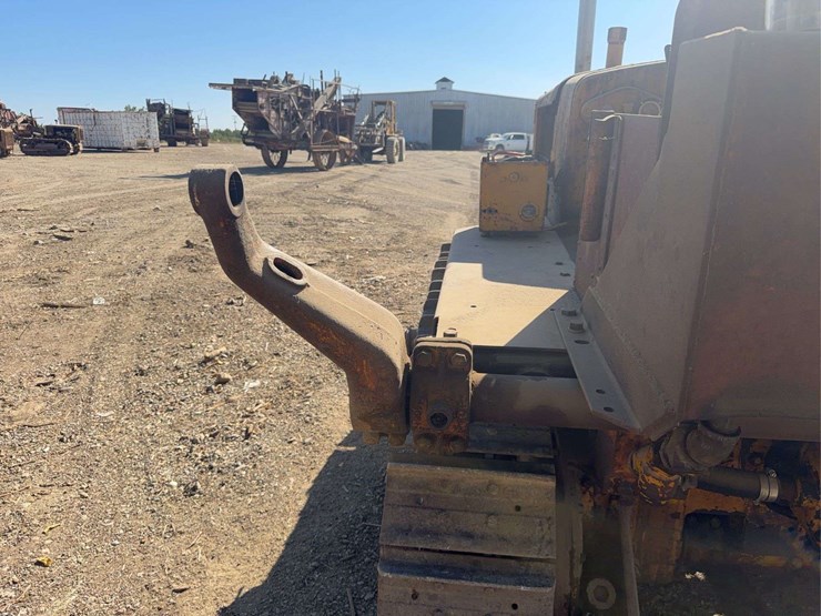 caterpillar-r5-image-40