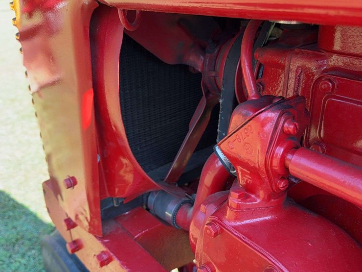 1940-farmall-h-image-32