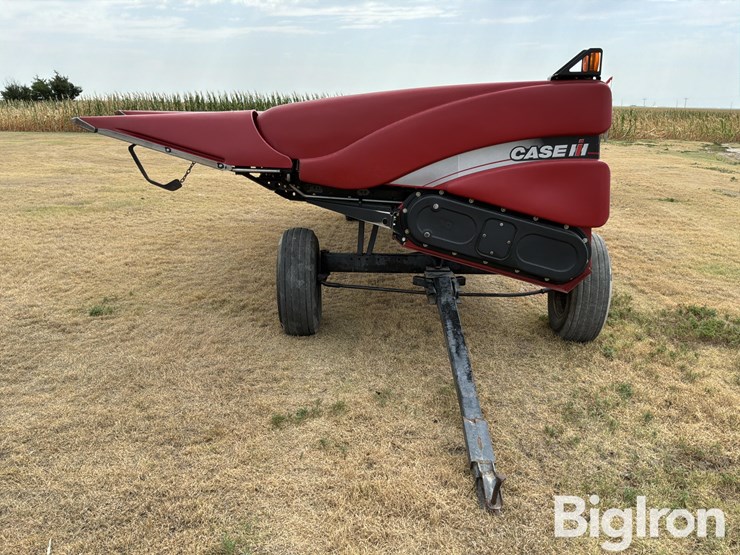 2011-case-ih-3208-30-converted-corn-head-to-row-crop-head-w/header-trailer-image-8