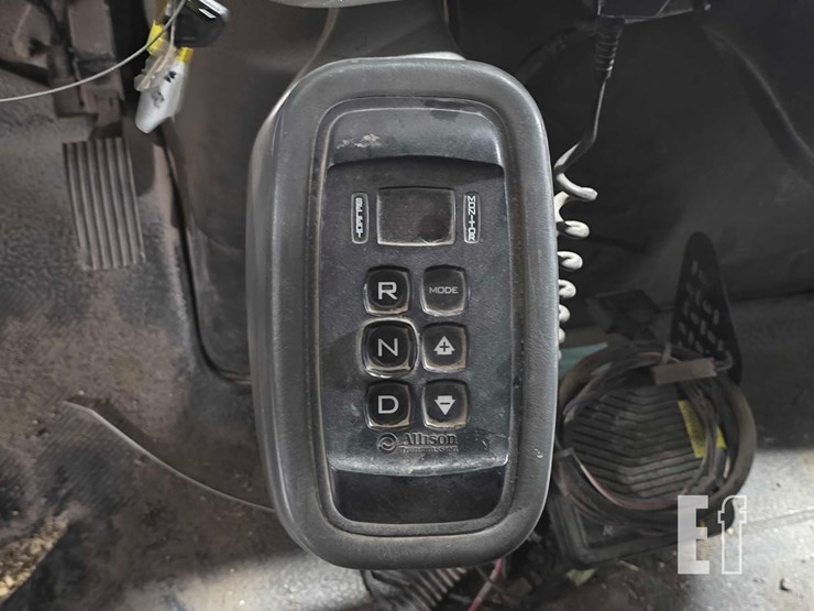 2014-international-workstar-7400-image-14
