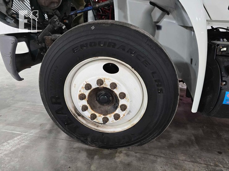 2015-international-durastar-4300-image-23