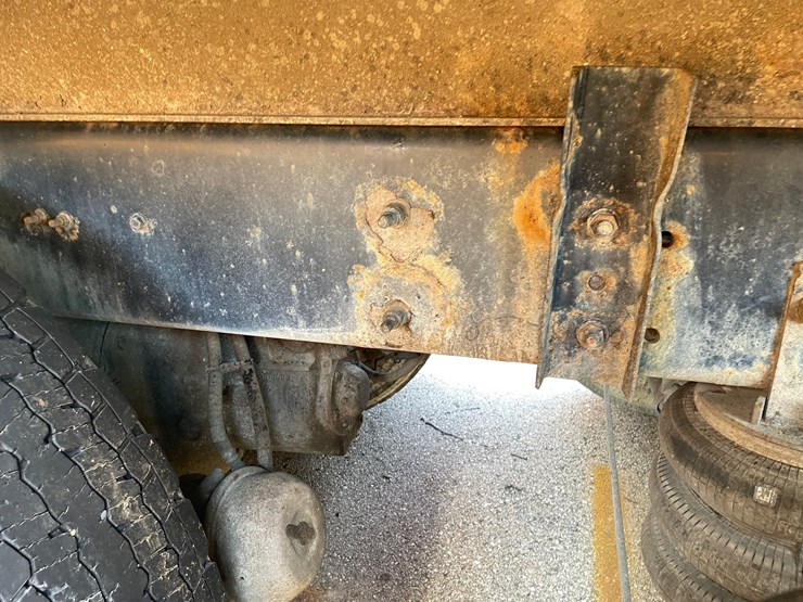 #1503-•-2018-international-7600-quad-axle-dump-truck-(has-wi-title)-with-accessories-image-17