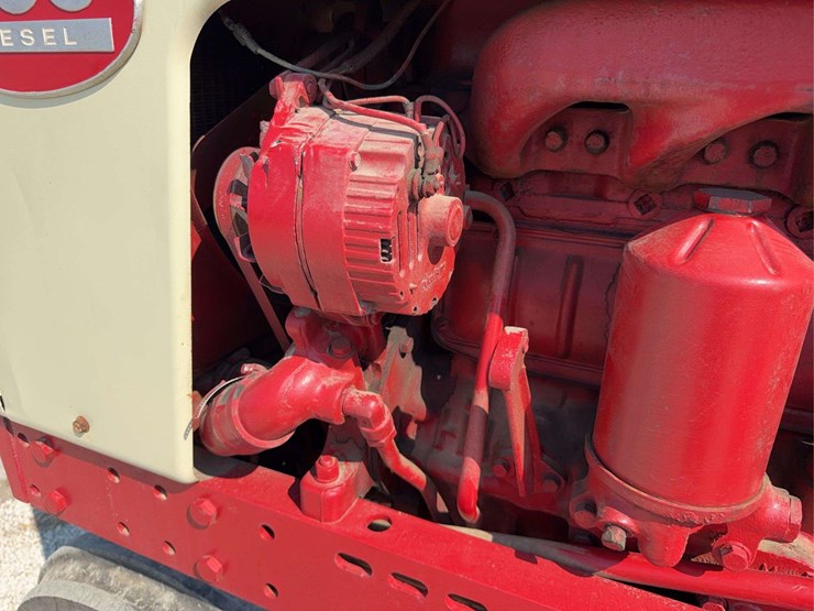 farmall-560-diesel-image-46