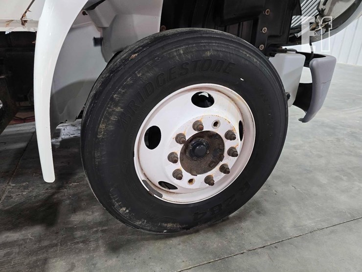 2015-international-durastar-4300-image-26