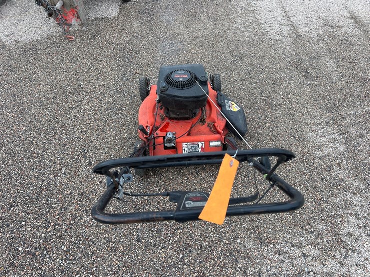 #2106-•-(1)-mtd-walk-behind-lawn-mower-with-briggs-&-stratton-quantum-power-engine-image-3