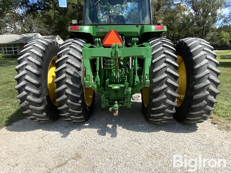 1998-john-deere-7810-mfwd-tractor-image-17