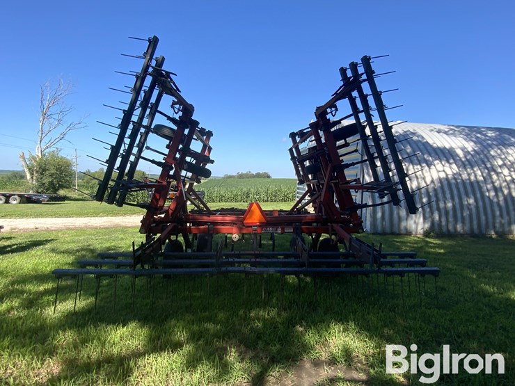 case-ih-4300fc-24'-vibra-shank-field-cultivator/harrow-image-6