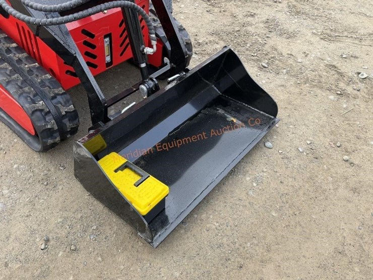 2026-sd-lanch-ssl60-mini-track-loader-image-8