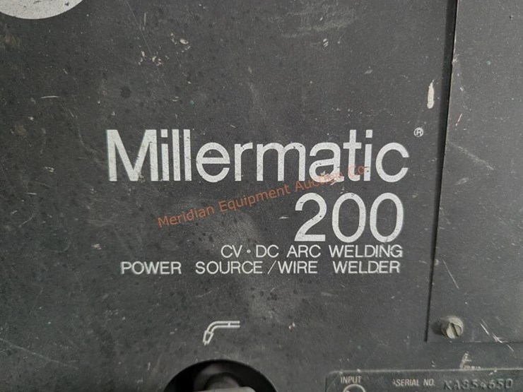 miller-millermatic-200-welder-image-10
