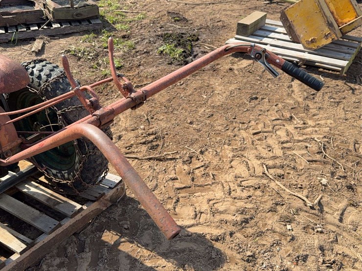 david-bradley-garden-tractor-image-17
