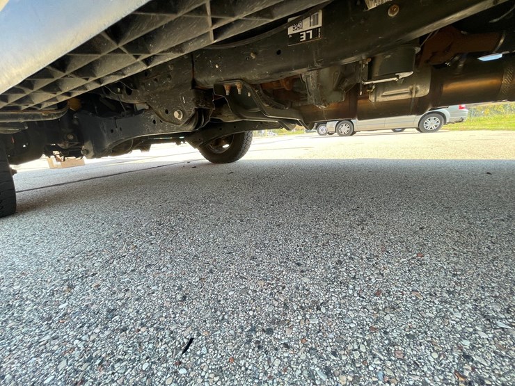 #1532-•-2016-ford-f-450-baby-dump-plow-truck-(has-wi-title)-image-26