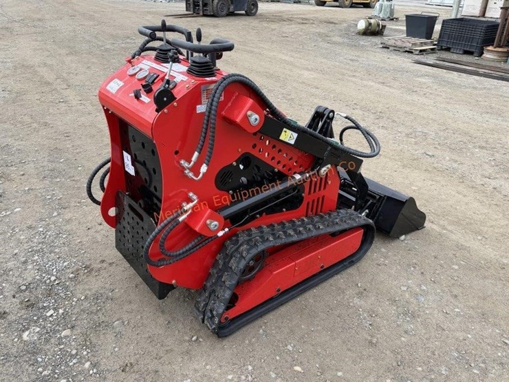 2026-sd-lanch-ssl60-mini-track-loader-image-9