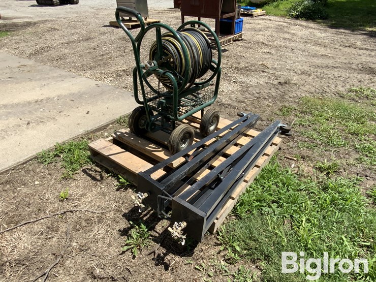 portable-hose-reel-w/sprinkler-stands-image-5