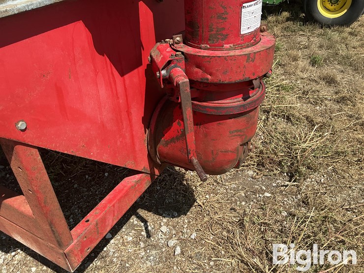 heider-151-feed-wagon-image-18
