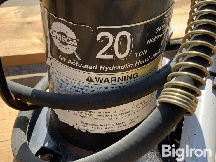 air-actuated-bottle-&-manual-hydraulic-floor-jacks-image-10