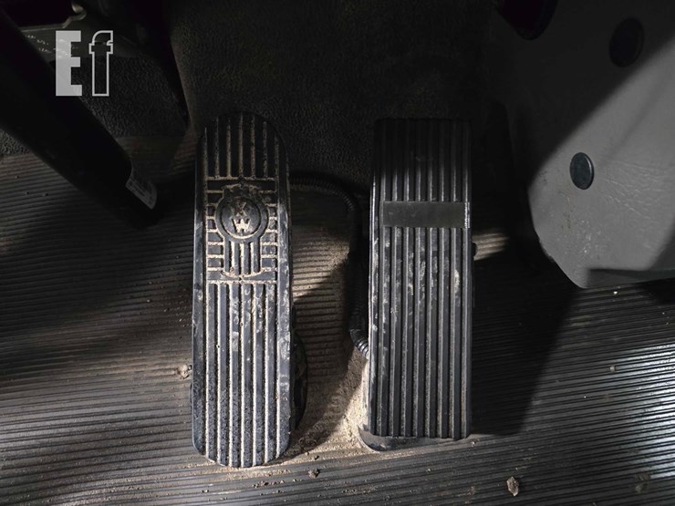 2020-kenworth-t270-image-11