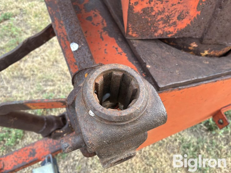 westfield-tr100-71-portable-auger-image-10
