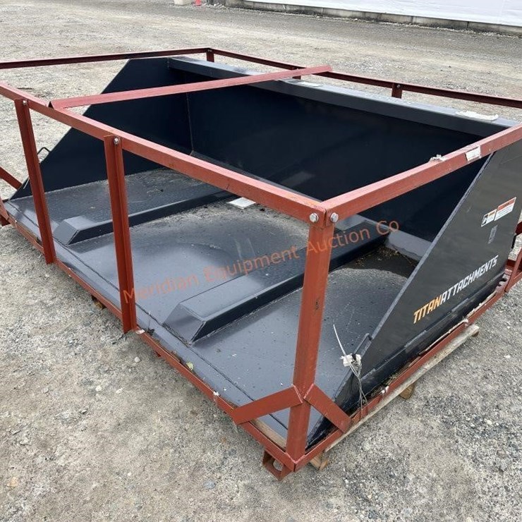 Titan Fork Bucket Attachments