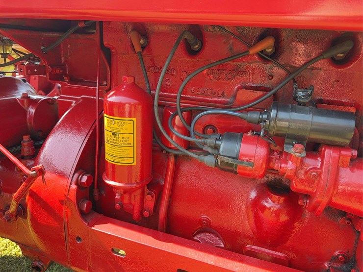 1942-farmall-m-image-15