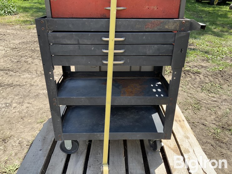 portable-tool-chests-image-13