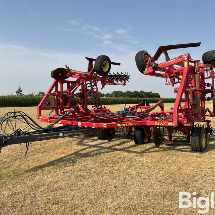 2017 Sunflower 3372 7x6 Sweep Plow