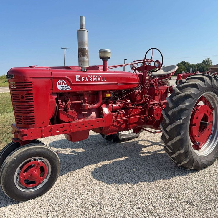 Farmall Super MTA
