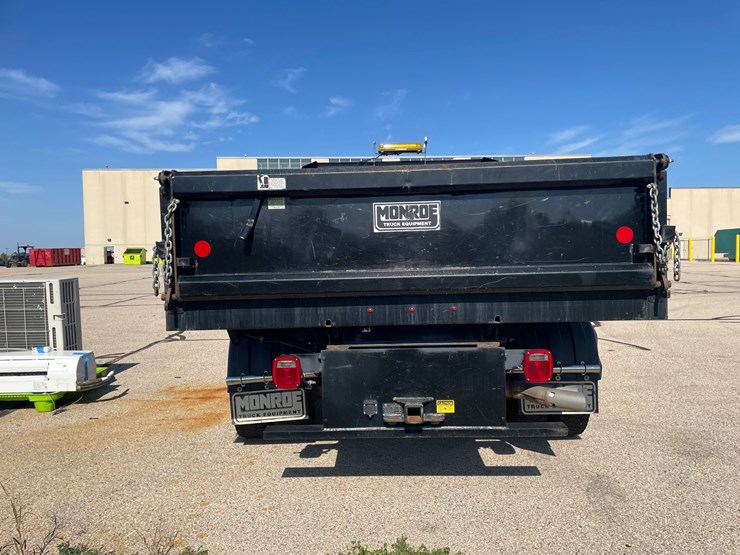 #1532-•-2016-ford-f-450-baby-dump-plow-truck-(has-wi-title)-image-36